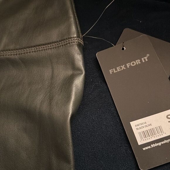 NWT-90 DEGREES BY REFLEX LEGGINGS - Picture 5 of 8